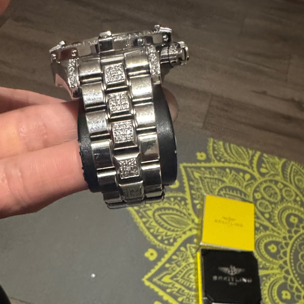 Breitling Silver Watch with Blue Dials - Picture 5 of 7